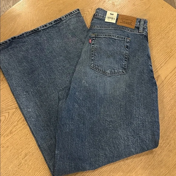 Levi's 728 high rise wide leg jeans- sweet success NWT - Picture 9 of 9